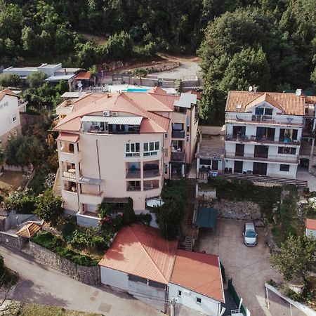 Apartmani Jelena Опатия Экстерьер фото