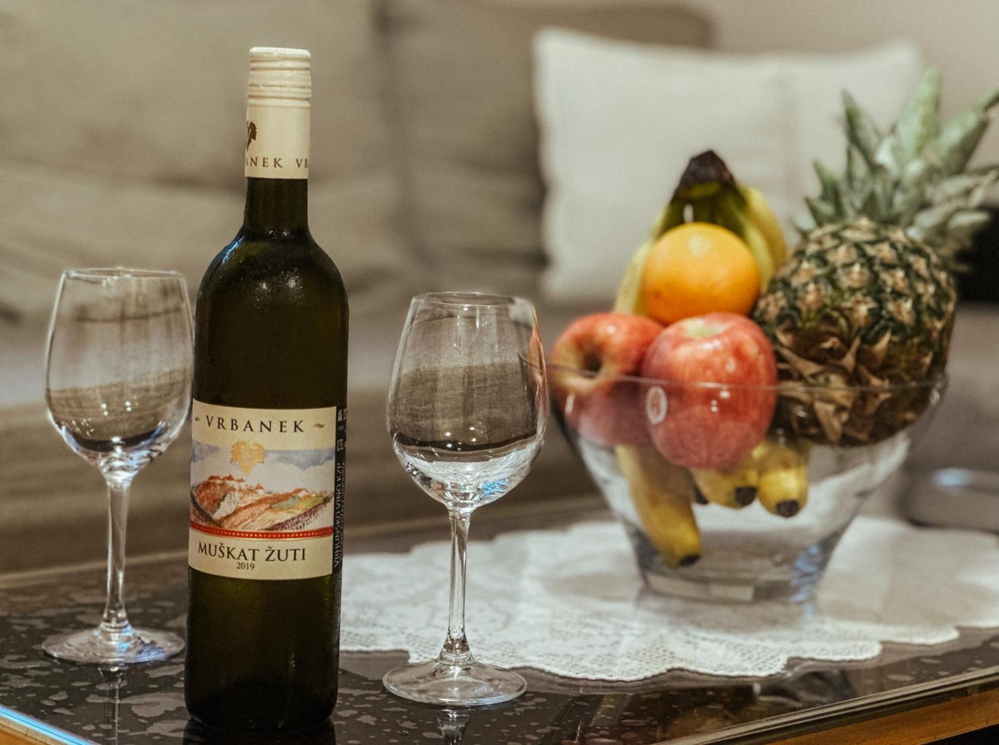 Apartmani Jelena Опатия Экстерьер фото