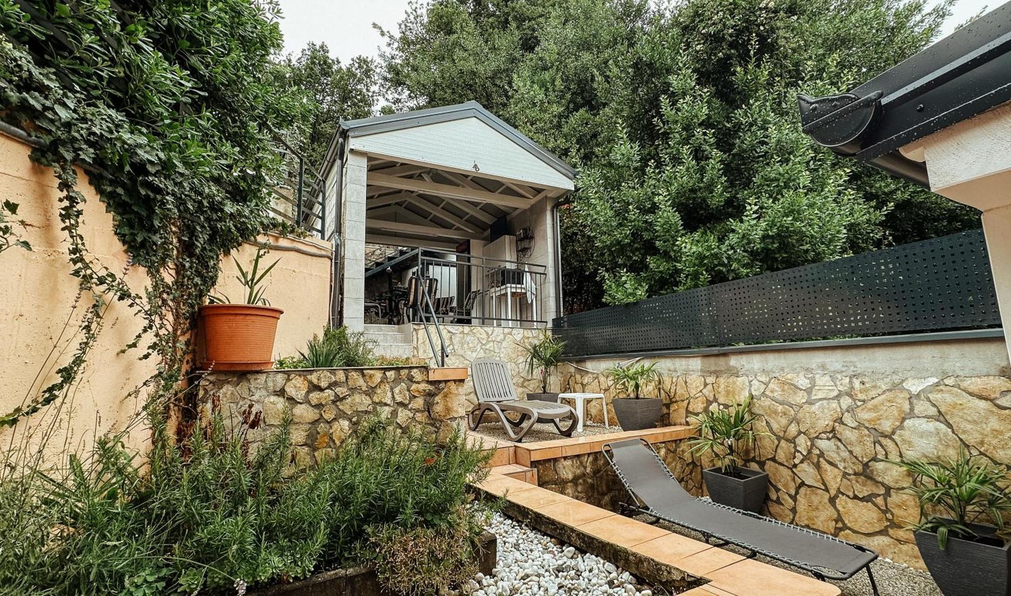 Apartmani Jelena Опатия Экстерьер фото